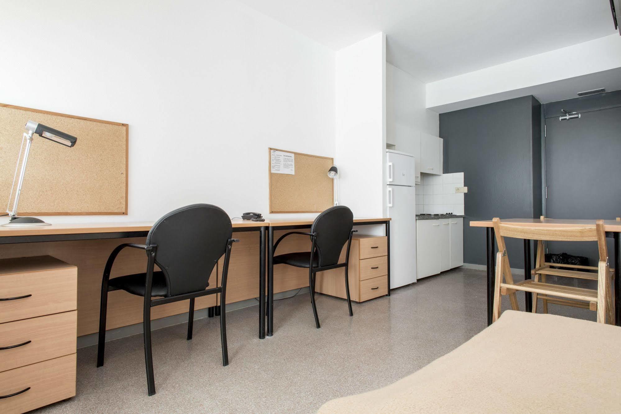 Residencia Universitaria Resa Campus De Montilivi Albergue Girona