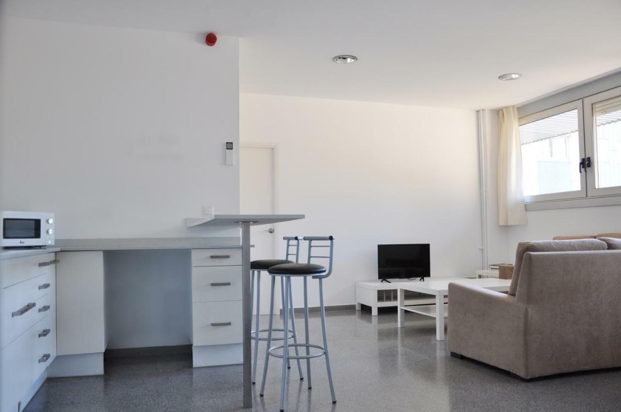 Residencia Universitaria Resa Campus De Montilivi Albergue *